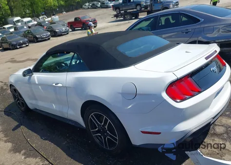 2019 Ford Mustang Ecoboost Premium z USA, uszkodzony, nr VIN 1FATP8UH9K5158484